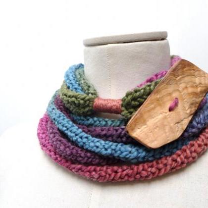 Multicolor Loop Circle Scarf, Chunky Infinity..