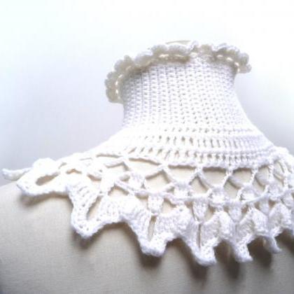 White Crochet Neckwarmer / Collar With Turtleneck,..