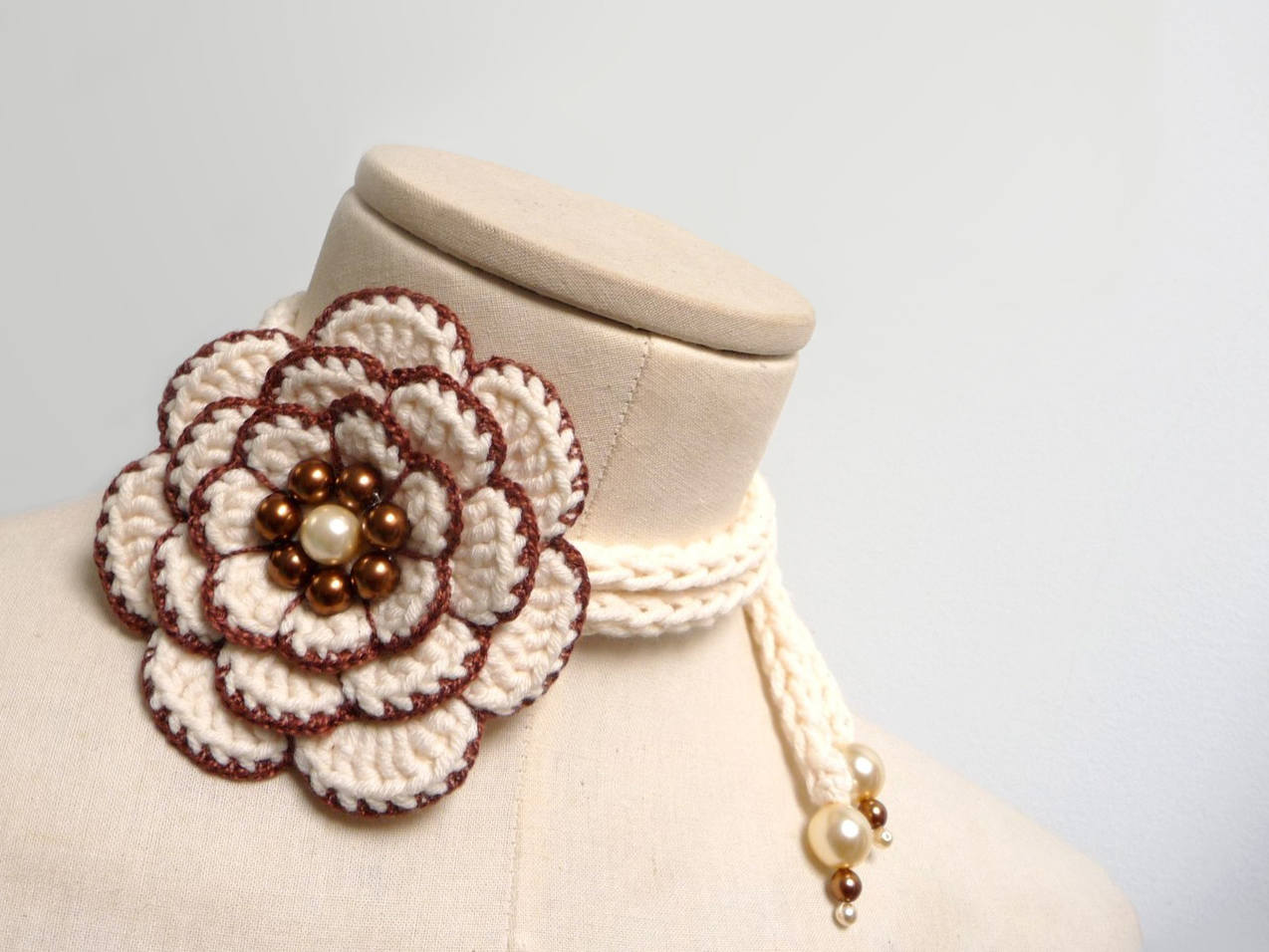 Crochet Lariat Necklace With Big Flower, White And Brown Cotton With Pearls - Full Bloom